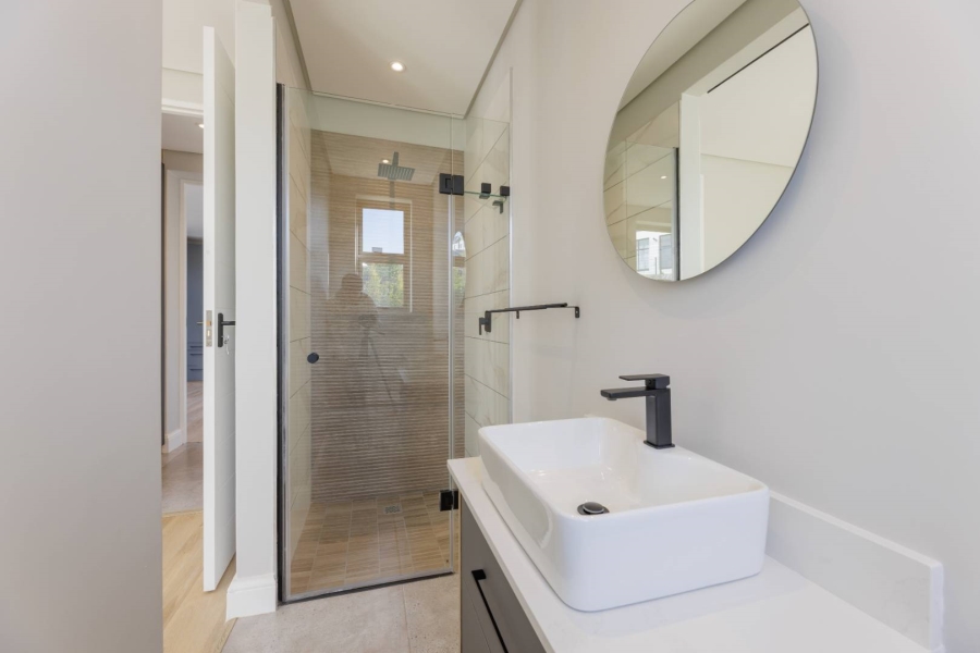 4 Bedroom Property for Sale in Kingswood Golf Estate Western Cape